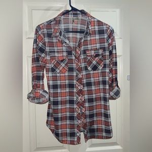 Women’s pink and blue flannel button down shirt (Medium)